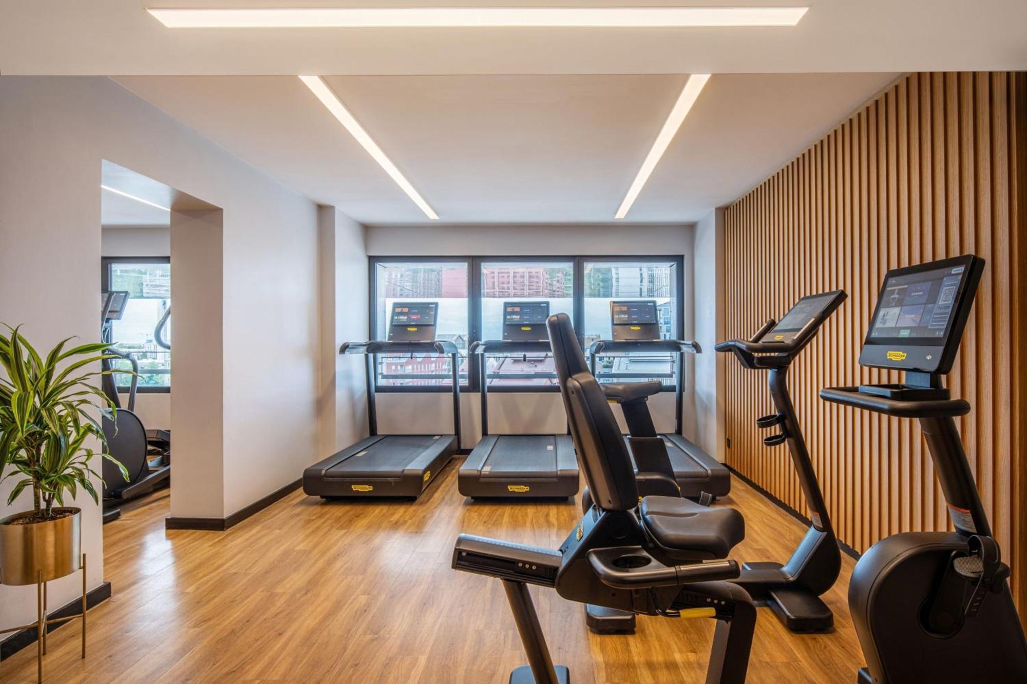 Renaissance Bordeaux Hotel Екстериор снимка