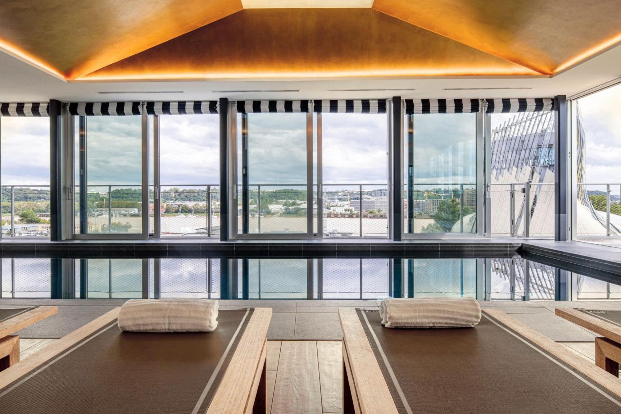 Renaissance Bordeaux Hotel Екстериор снимка