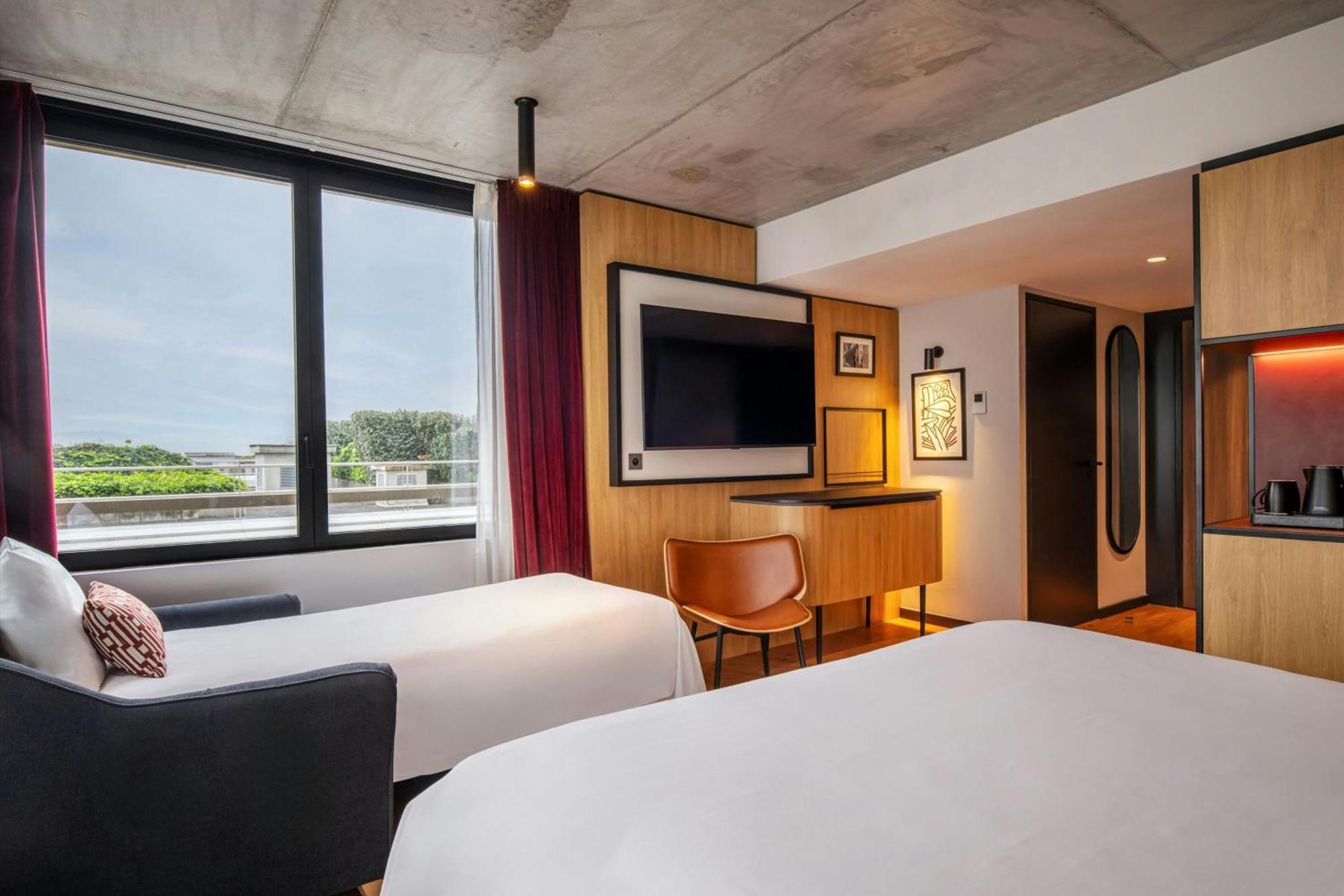 Renaissance Bordeaux Hotel Екстериор снимка