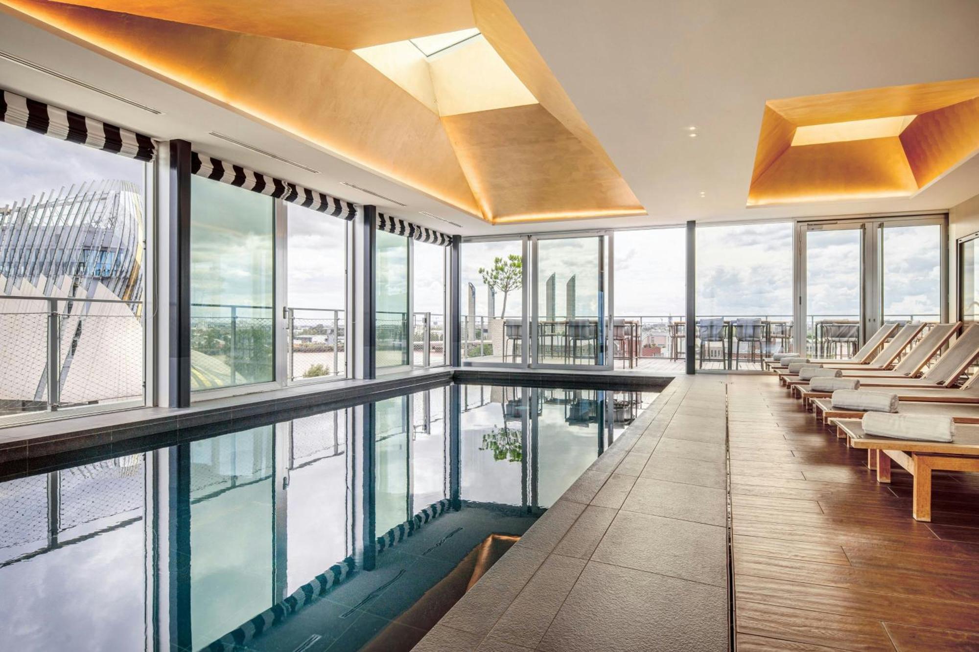 Renaissance Bordeaux Hotel Екстериор снимка